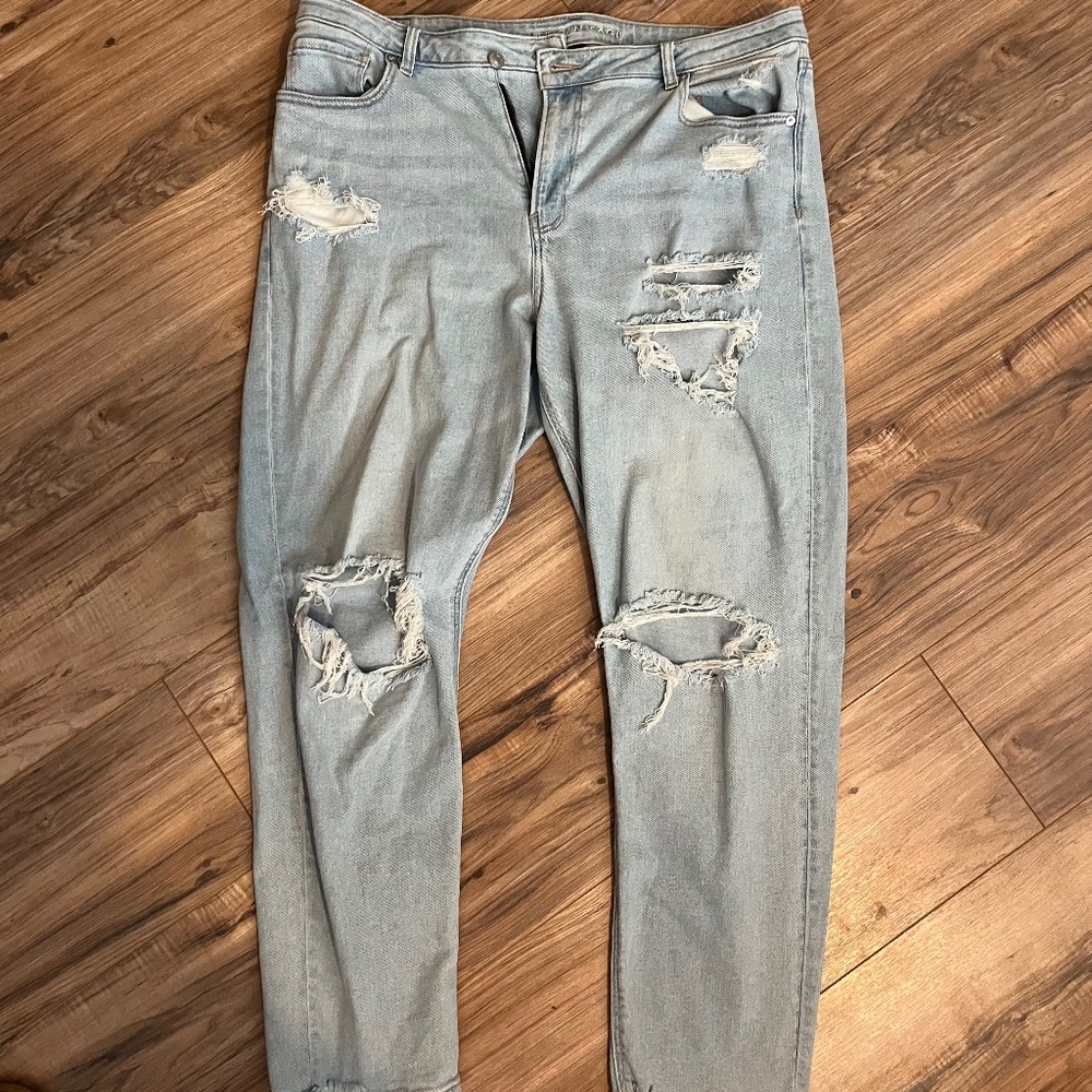 American Eagle Women's Straight Jeans Light Wash